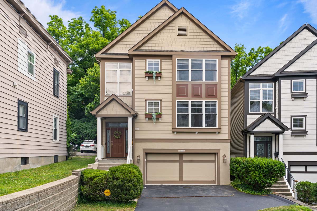 Welcoming home ready for new owners